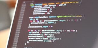 Co to jest program własny?